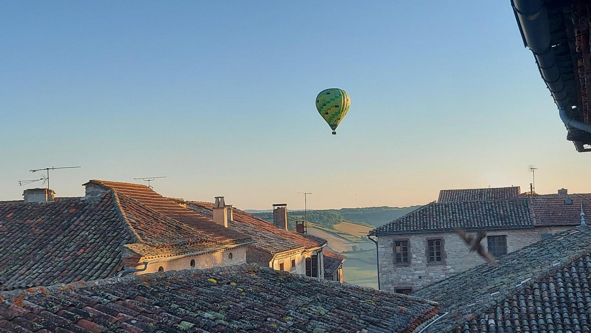 Le Gîte d'Olympe Cordes-sur-Ciel Extérieur photo