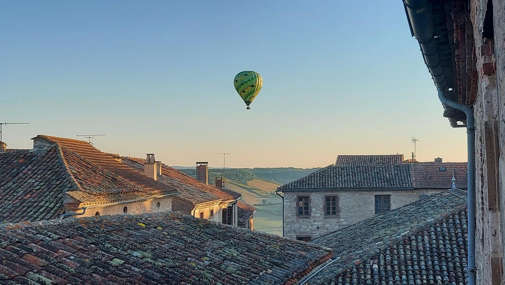 Le Gîte d'Olympe Cordes-sur-Ciel Extérieur photo